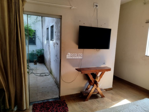Imagem Casa com 3 Quartos à Venda, 250 m² em Parque Das Laranjeiras - Uberaba Imagem Casa com 3 Quartos à Venda, 250 m² em Parque Das Laranjeiras - Uberaba