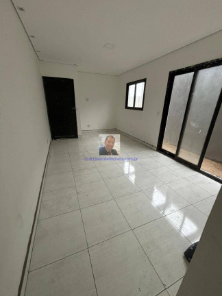 Imagem Casa com 3 Quartos à Venda, 112 m² em Barueri Imagem Casa com 3 Quartos à Venda, 112 m² em Barueri