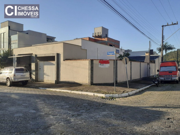 Casa com 2 Quartos à Venda, 330 m² em Carvalho - Itajaí