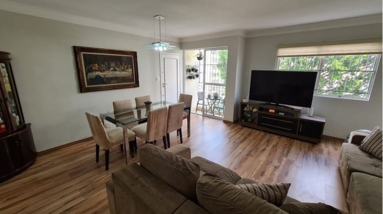 Apartamento com 3 Quartos à Venda, 115 m² em Moema - São Paulo