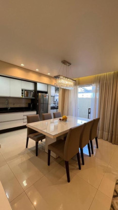 Imagem Apartamento com 3 Quartos à Venda, em Abranches Imagem Apartamento com 3 Quartos à Venda, em Abranches