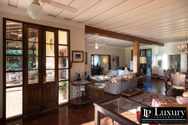 Imagem Casa de Condomínio com 8 Quartos à Venda, em Centro - Arandu Imagem Casa de Condomínio com 8 Quartos à Venda, em Centro - Arandu