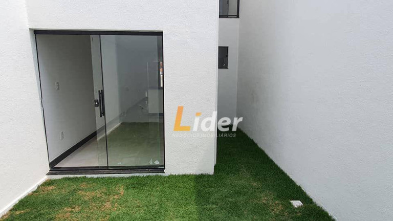 Imagem Casa com 3 Quartos à Venda, 90 m² em Aeroporto - Juiz De Fora
