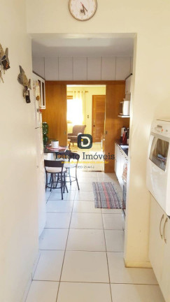 Imagem Casa com 3 Quartos à Venda, 165 m² em Camobi - Santa Maria