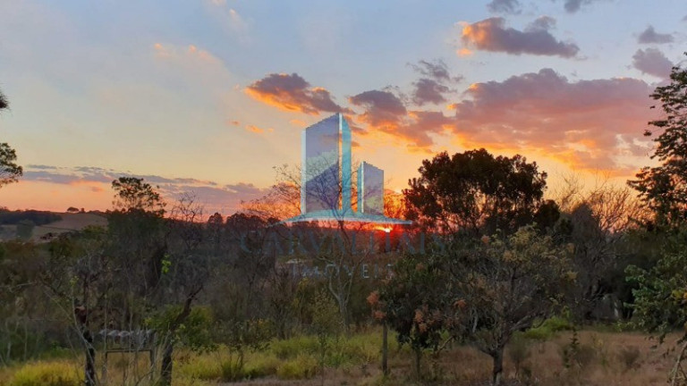 Imagem Imóvel com 6 Quartos à Venda, 30.000 m² em área Rural - Itaguara Imagem Imóvel com 6 Quartos à Venda, 30.000 m² em área Rural - Itaguara