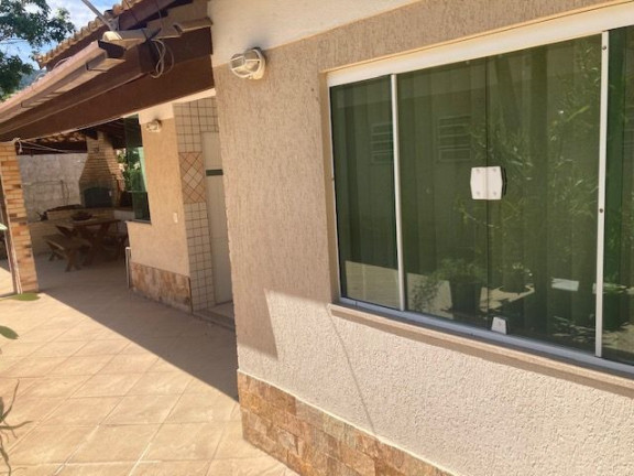 Imagem Casa com 3 Quartos à Venda, 250 m² em Várzea Das Moças - Niterói Imagem Casa com 3 Quartos à Venda, 250 m² em Várzea Das Moças - Niterói