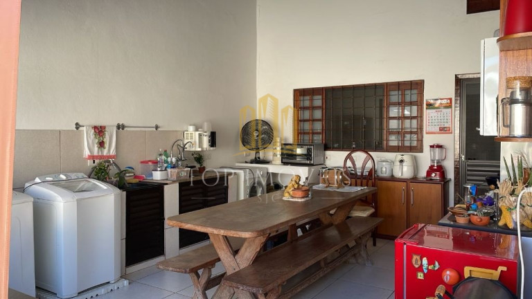 Imagem Casa com 3 Quartos à Venda, 300 m² em Jardim Flórida - Jacareí Imagem Casa com 3 Quartos à Venda, 300 m² em Jardim Flórida - Jacareí