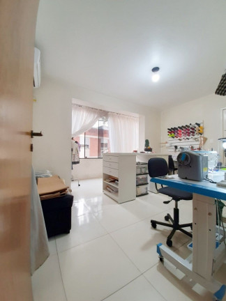 Imagem Apartamento com 3 Quartos à Venda, 106 m² em Nossa Senhora De Fátima - Santa Maria Imagem Apartamento com 3 Quartos à Venda, 106 m² em Nossa Senhora De Fátima - Santa Maria