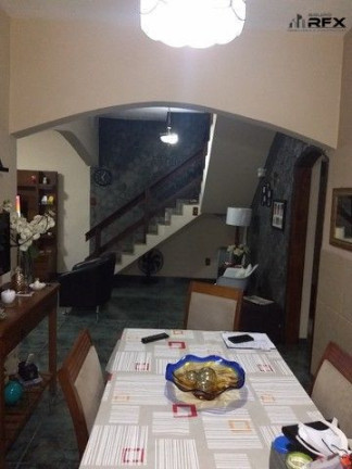 Imagem Casa com 4 Quartos à Venda, 250 m² em Barreto - Niterói Imagem Casa com 4 Quartos à Venda, 250 m² em Barreto - Niterói