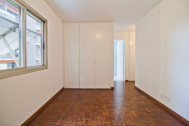 Imagem Imóvel com 3 Quartos à Venda, 106 m² em Itaim Bibi - São Paulo Imagem Imóvel com 3 Quartos à Venda, 106 m² em Itaim Bibi - São Paulo