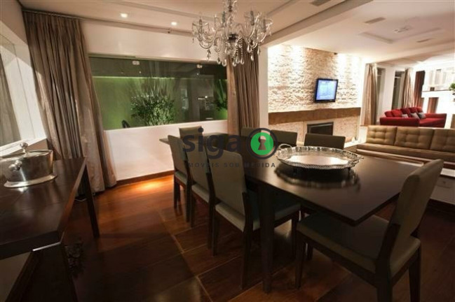 Imagem Casa com 5 Quartos à Venda, 528 m² em Brooklin Paulista - São Paulo Imagem Casa com 5 Quartos à Venda, 528 m² em Brooklin Paulista - São Paulo