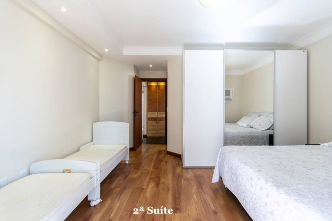 Imagem Apartamento com 5 Quartos à Venda, 340 m² em Centro - Balneário Camboriú Imagem Apartamento com 5 Quartos à Venda, 340 m² em Centro - Balneário Camboriú