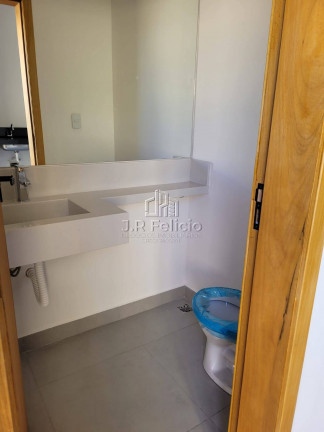 Imagem Casa com 3 Quartos à Venda, 196 m² em Salto Imagem Casa com 3 Quartos à Venda, 196 m² em Salto