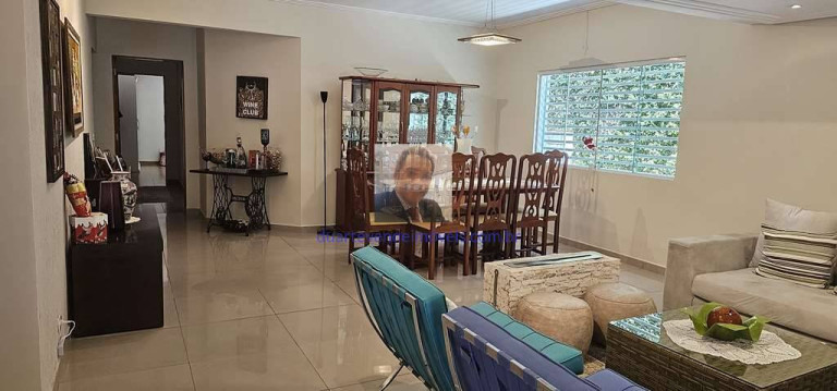 Imagem Casa com 3 Quartos à Venda, 358 m² em Chácara Vale Do Rio Cotia - Carapicuíba Imagem Casa com 3 Quartos à Venda, 358 m² em Chácara Vale Do Rio Cotia - Carapicuíba