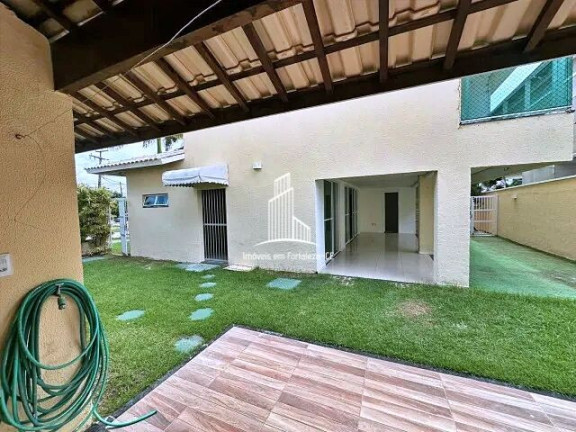 Imagem Casa com 5 Quartos à Venda, 350 m² em Pires Facanha - Eusébio Imagem Casa com 5 Quartos à Venda, 350 m² em Pires Facanha - Eusébio