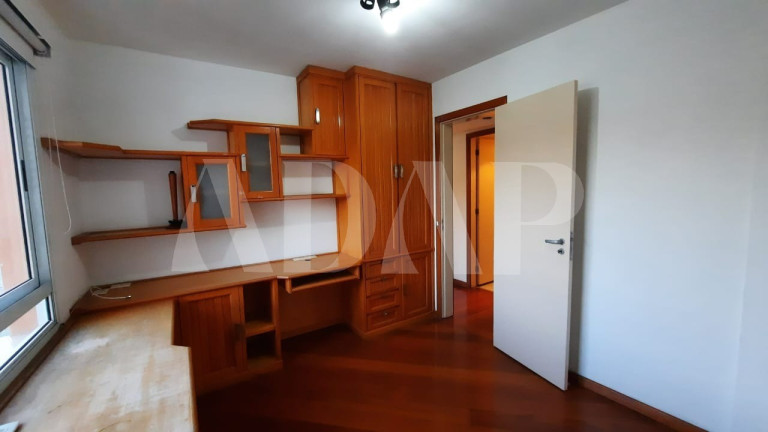 Imagem Imóvel com 3 Quartos para Alugar, 129 m² em Barra Da Tijuca - Rio De Janeiro Imagem Imóvel com 3 Quartos para Alugar, 129 m² em Barra Da Tijuca - Rio De Janeiro