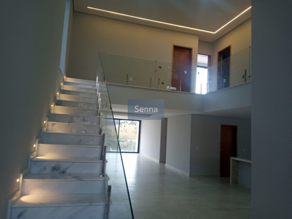 Imagem Casa com 4 Quartos à Venda,  em Medeiros - Jundiaí
