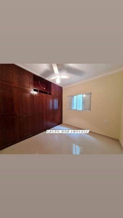 Imagem Casa com 2 Quartos à Venda, 193 m² em Jardim Do Sol - Taubaté Imagem Casa com 2 Quartos à Venda, 193 m² em Jardim Do Sol - Taubaté