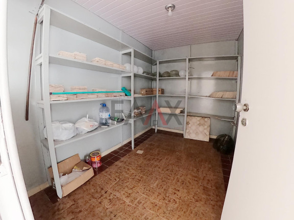 Imagem Casa com 2 Quartos à Venda, 241 m² em Trianon - Guarapuava Imagem Casa com 2 Quartos à Venda, 241 m² em Trianon - Guarapuava