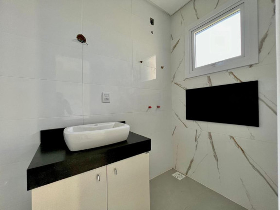 Imagem Casa com 4 Quartos à Venda, 160 m² em Centro - Xangri-la