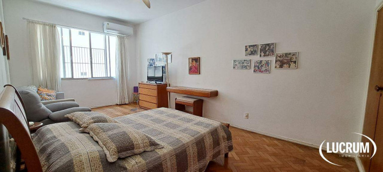 Imagem Apartamento com 4 Quartos à Venda, 210 m² em Copacabana - Rio De Janeiro Imagem Apartamento com 4 Quartos à Venda, 210 m² em Copacabana - Rio De Janeiro