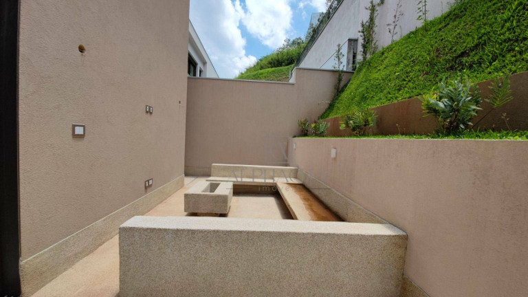 Imagem Casa com 4 Quartos à Venda, 400 m² em Tamboré - Santana De Parnaíba Imagem Casa com 4 Quartos à Venda, 400 m² em Tamboré - Santana De Parnaíba