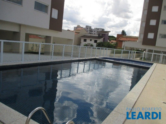 Imagem Apartamento com 2 Quartos à Venda, 60 m² em Campestre - Santo André