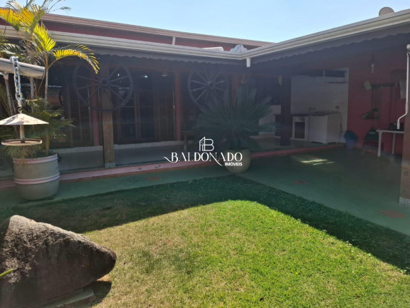 Imagem Casa com 2 Quartos à Venda, 250 m² em Centro - Joanópolis