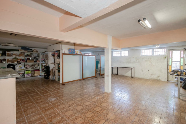 Imagem Casa com 3 Quartos à Venda, 300 m² em Jardim Sabará - Porto Alegre Imagem Casa com 3 Quartos à Venda, 300 m² em Jardim Sabará - Porto Alegre
