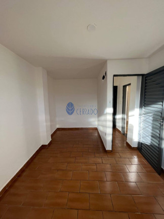Imagem Sobrado com 2 Quartos à Venda, 60 m² em Centro - Anápolis