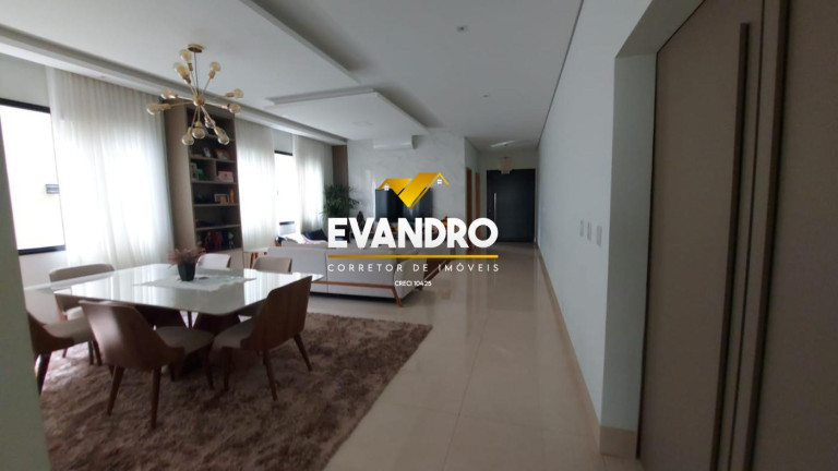 Imagem Casa com 3 Quartos à Venda, 461 m² em Ribeirão Do Lipa - Cuiabá Imagem Casa com 3 Quartos à Venda, 461 m² em Ribeirão Do Lipa - Cuiabá