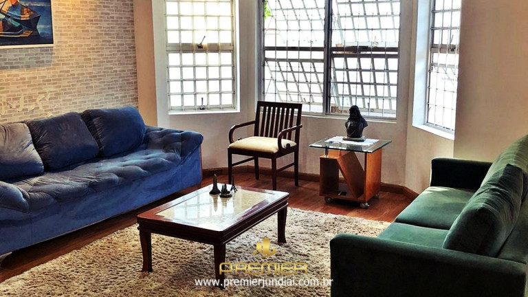 Imagem Casa com 3 Quartos à Venda, 244 m² em Jardim Quintas Das Videiras - Jundiaí