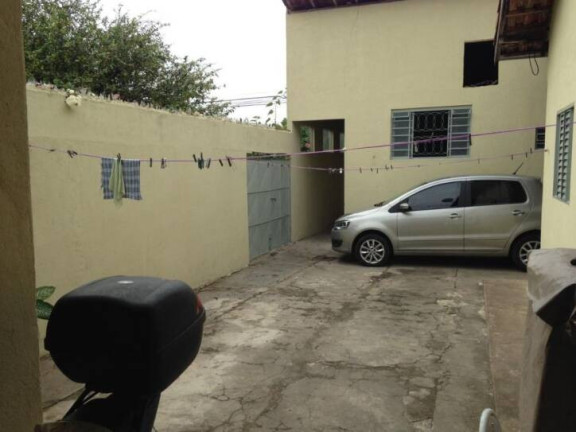 Imagem Casa com 5 Quartos à Venda, 160 m² em Jardim Canuto Borges - Taubaté Imagem Casa com 5 Quartos à Venda, 160 m² em Jardim Canuto Borges - Taubaté