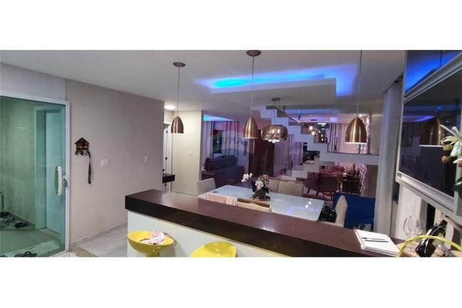 Imagem Casa de Condomínio com 4 Quartos à Venda, 225 m² em Inoa - Maricá