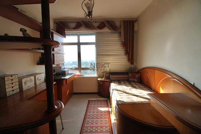 Imagem Apartamento com 4 Quartos à Venda, 250 m² em Bigorrilho - Curitiba