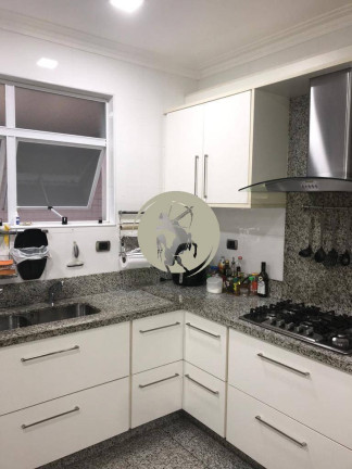 Imagem Casa com 4 Quartos à Venda, 350 m² em Embare - Santos Imagem Casa com 4 Quartos à Venda, 350 m² em Embare - Santos