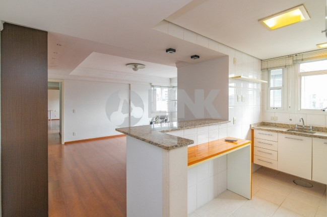 Imagem Apartamento com 2 Quartos à Venda, 88 m² em Moinhos De Vento - Porto Alegre Imagem Apartamento com 2 Quartos à Venda, 88 m² em Moinhos De Vento - Porto Alegre