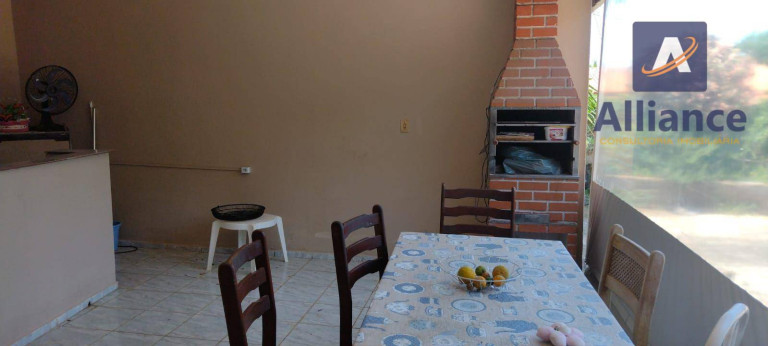 Imagem Chácara com 2 Quartos à Venda, 62 m² em Rainha - Louveira