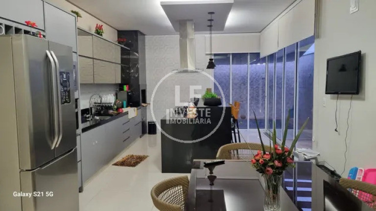 Imagem Casa de Condomínio com 3 Quartos à Venda, 300 m² em Parqville Pinheiros - Aparecida De Goiânia Imagem Casa de Condomínio com 3 Quartos à Venda, 300 m² em Parqville Pinheiros - Aparecida De Goiânia