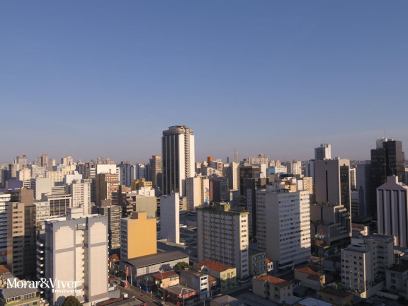 Imagem Apartamento com 2 Quartos à Venda, 73 m² em Centro - Curitiba