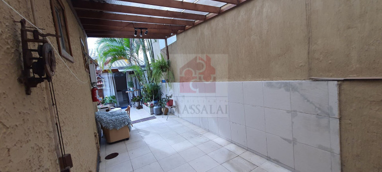Imagem Casa com 2 Quartos à Venda, 160 m² em São Geraldo - Porto Alegre
