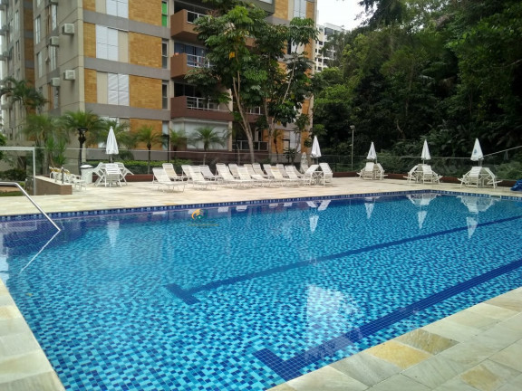 Apartamento com 4 Quartos à Venda, 130 m² em Pitangueiras - Guarujá