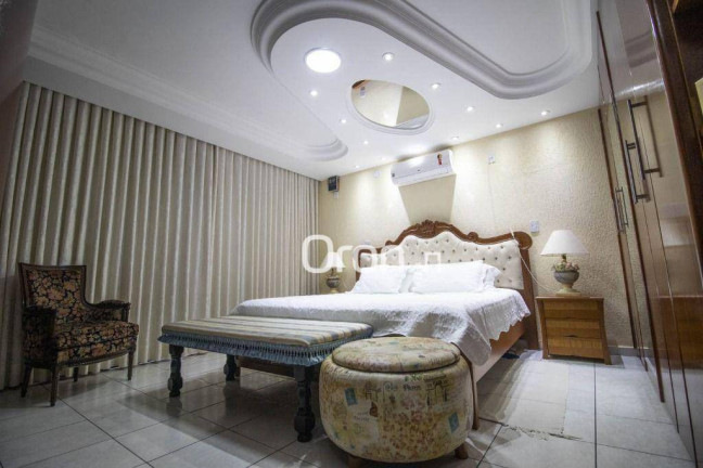 Imagem Sobrado com 4 Quartos à Venda, 295 m² em Residencial Celina Park - Goiânia Imagem Sobrado com 4 Quartos à Venda, 295 m² em Residencial Celina Park - Goiânia