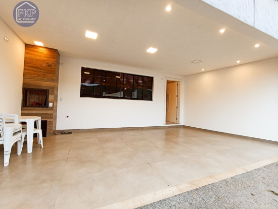 Imagem Casa com 3 Quartos à Venda, 160 m² em Fazendinha - Itajaí
