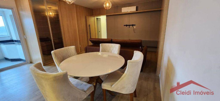 Imagem Apartamento com 3 Quartos para Alugar, 152 m² em Centro - Joinville Imagem Apartamento com 3 Quartos para Alugar, 152 m² em Centro - Joinville
