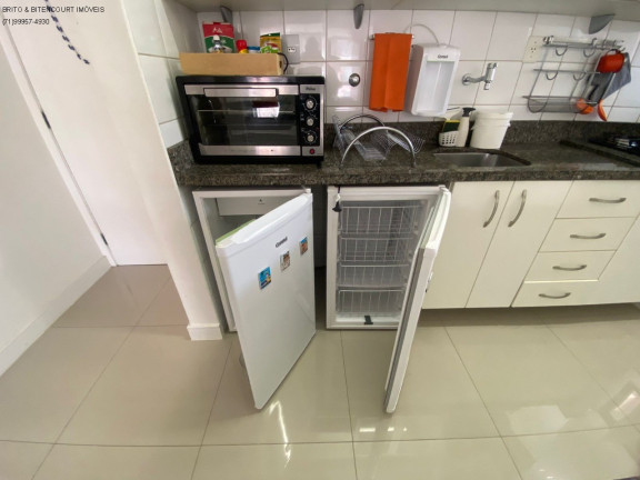 Imagem Imóvel com 1 Quarto à Venda, 46 m² em Barra - Salvador Imagem Imóvel com 1 Quarto à Venda, 46 m² em Barra - Salvador