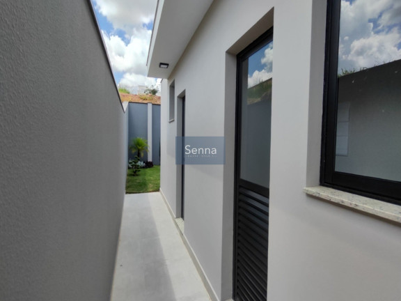 Imagem Casa com 3 Quartos à Venda, em Jardim Celeste - Jundiaí Imagem Casa com 3 Quartos à Venda, em Jardim Celeste - Jundiaí