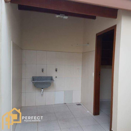 Imagem Casa com 4 Quartos para Alugar, 200 m² em Independência - Taubaté Imagem Casa com 4 Quartos para Alugar, 200 m² em Independência - Taubaté