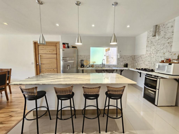 Imagem Casa com 2 Quartos à Venda, 150 m² em Várzea - Teresópolis Imagem Casa com 2 Quartos à Venda, 150 m² em Várzea - Teresópolis