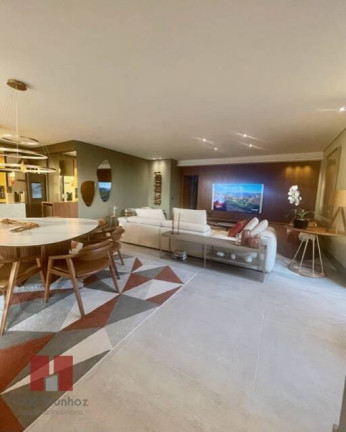 Imagem Casa com 4 Quartos à Venda, 490 m² em Alphaville - Santana De Parnaíba Imagem Casa com 4 Quartos à Venda, 490 m² em Alphaville - Santana De Parnaíba